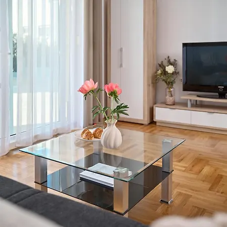 Apartment Marko *